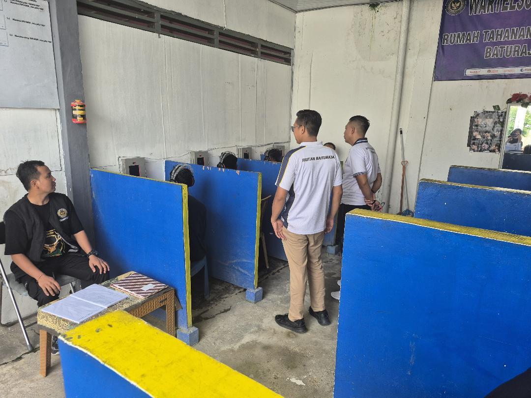 Cegah-HP-Masuk-ke-Blok-Hunian-Rutan-Baturaja-Terus-Tingkatkan-Kualitas-Pelayanan-Wartelsuspas.jpg