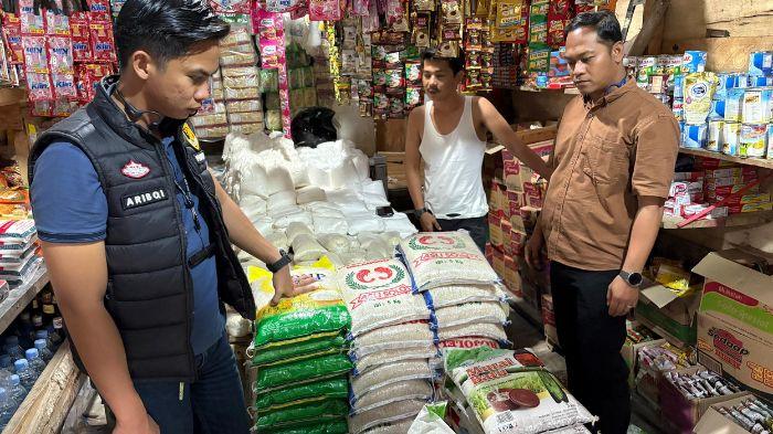 Cek-Harga-Beras-Polisi-Datangi-Sejumlah-Pasar-dan-Pertokoan-di-Empat-Lawang.jpg