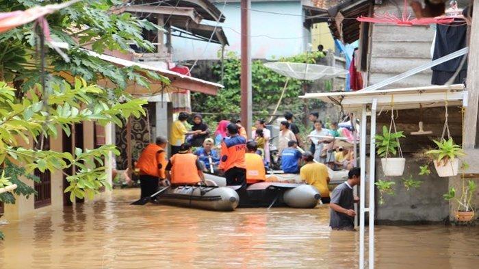 Cuaca Ekstrem di OKU Berpotensi Banjir dan Longsor, 11 Wilayah Rawan Terdampak Warga Diimbau Waspada