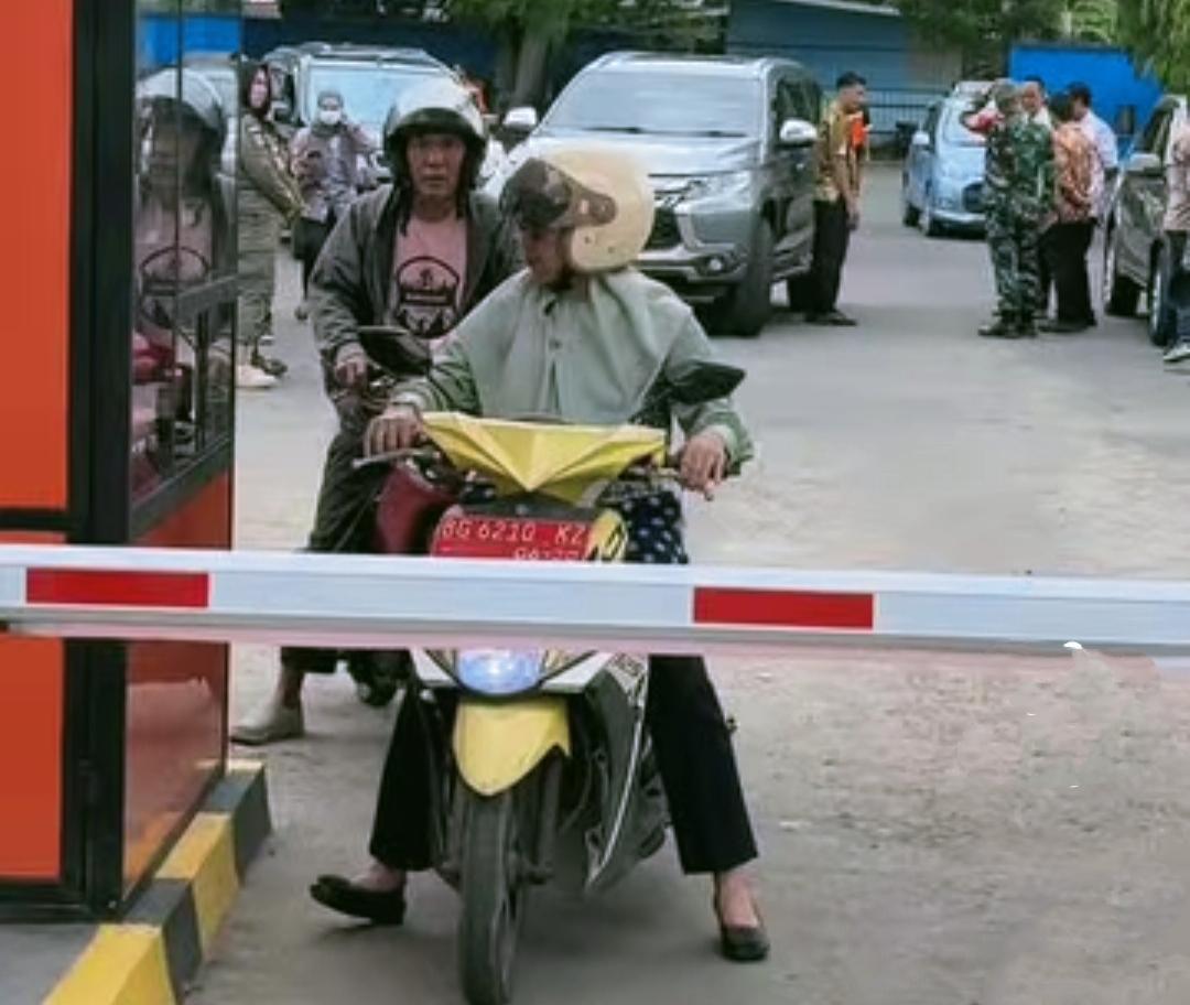 Daftar-Tarif-E-Parkir-yang-Diterapkan-di-RSUD-Kayuagung-Demi-Keamanan-dan-Basmi-Parkir-Liar.jpg
