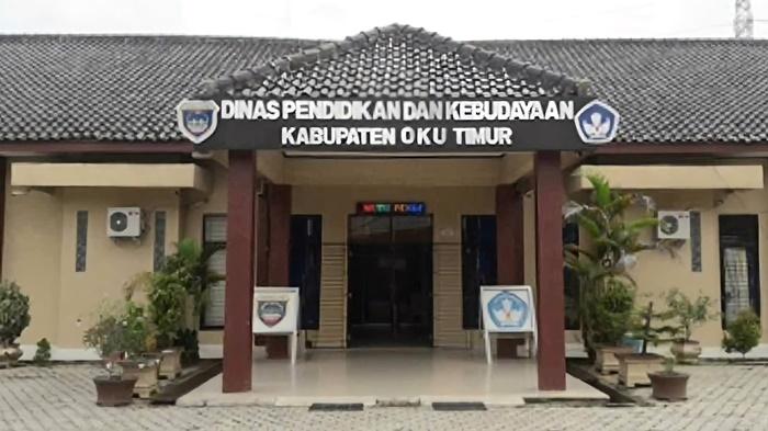 Disdikbud-OKU-Timur-Bantah-Kabar-Atur-Pemenang-Tender-Proyek.jpg