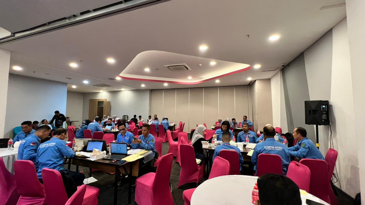 Diskominfo-dan-PWI-Prabumulih-Gelar-UKW-dari-30-Peserta-Hanya-18-yang-Dinyatakan-Berkompeten.jpg
