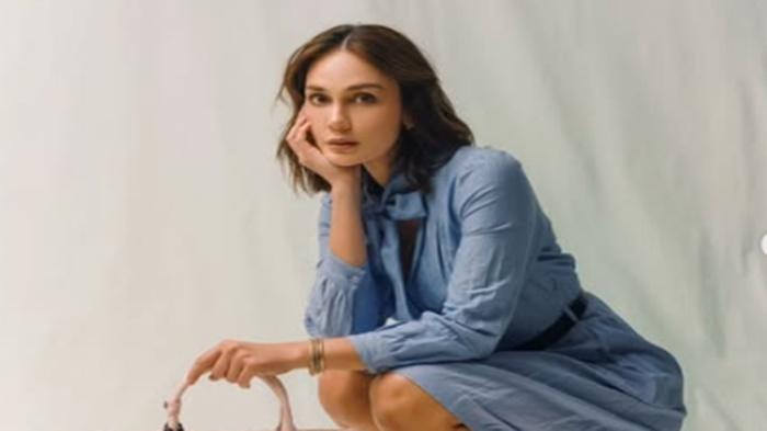 Dituding Awet Muda karena ke Gunung Kawi, Luna Maya Ungkap Rahasia Gaya Hidup Sehat Usia 40-an - Tribunsumsel.com