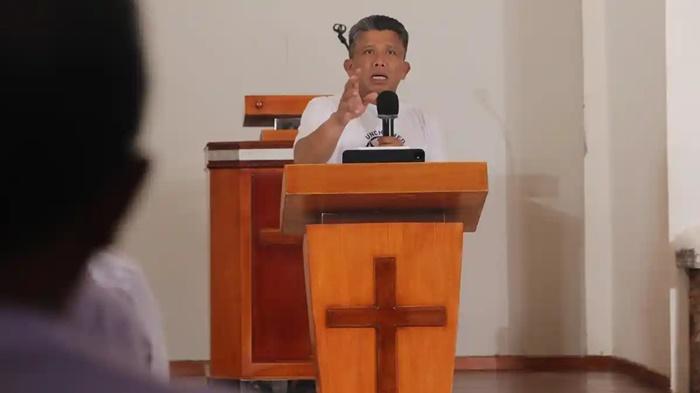Ferdy-Sambo-saat-memberikan-khutbah-di-Gereja.jpg