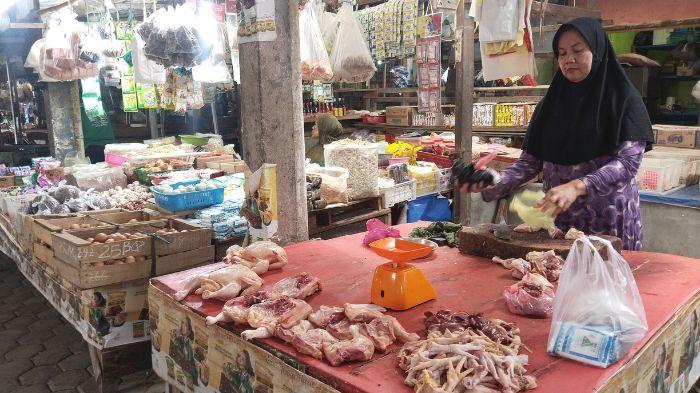 Harga-Sembako-di-Pasar-Kayuagung-Melonjak-Warga-Keluhkan-Ayam-Telur-dan-Ikan-Tak-Lagi-Terjangkau.jpg