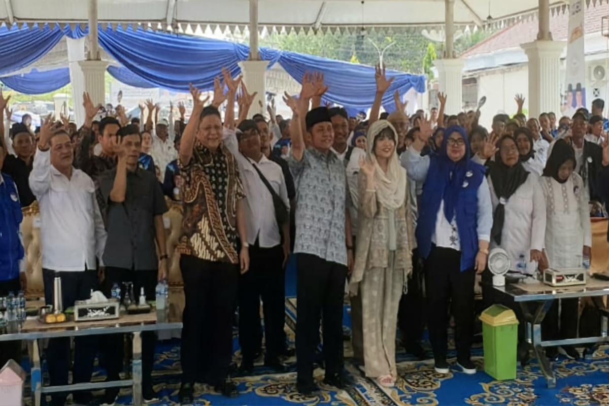 Herman-Deru-Cik-Ujang-Optimis-Menang-Pilgub-Sumsel-2024-Bagi-Tugas-Raup-Suara-OKU-Raya-dan-Basemah.jpg