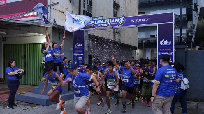 IPEKA-Palembang-Gelar-Fun-Run-2025-Angkat-Nilai-Kebersamaan-dan-Kekeluargaan.jpg
