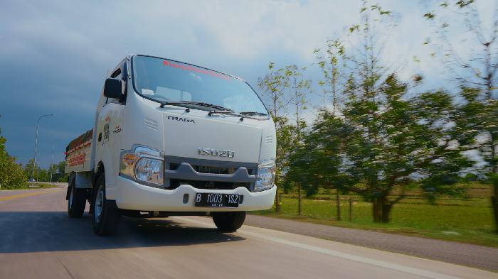 Ilustrasi-Isuzu-Traga-Euro-4-Istimewa.jpg