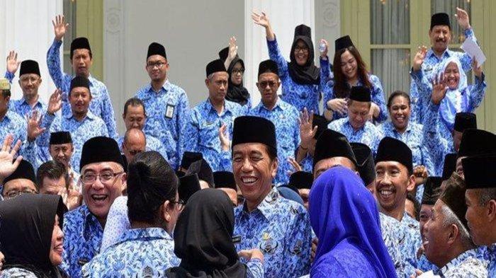 Ilustrasi-Presiden-Jokowi-Bersama-Para-PNS.jpg