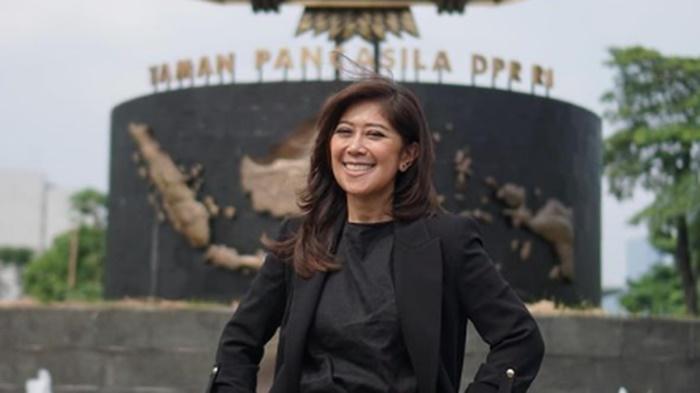 Inilah-sosok-Meutya-Hafid-yang-digadang-bakal-jadi-menteri-di-kabine.jpg