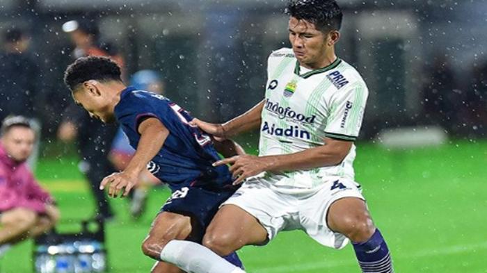 Jadwal Siaran Langsung Sepakbola Malam ini : ada Persib vs Dewa United, Persikabo vs PSM