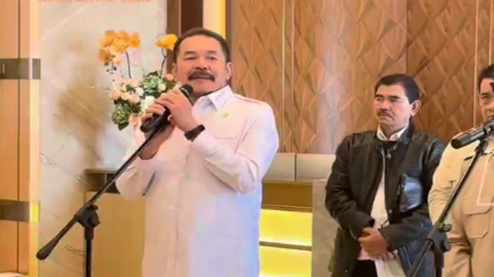 Jaksa-Agung-ST-Burhanuddin-angkat-bicara-terkait-dugaan-adanya-grup-WhatsApp-WA.jpg