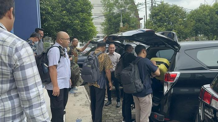 BREAKING NEWS: KPK Geledah Kantor PUPR Muba, Usut Dugaan Korupsi Pembangunan Infrastruktur Jalan