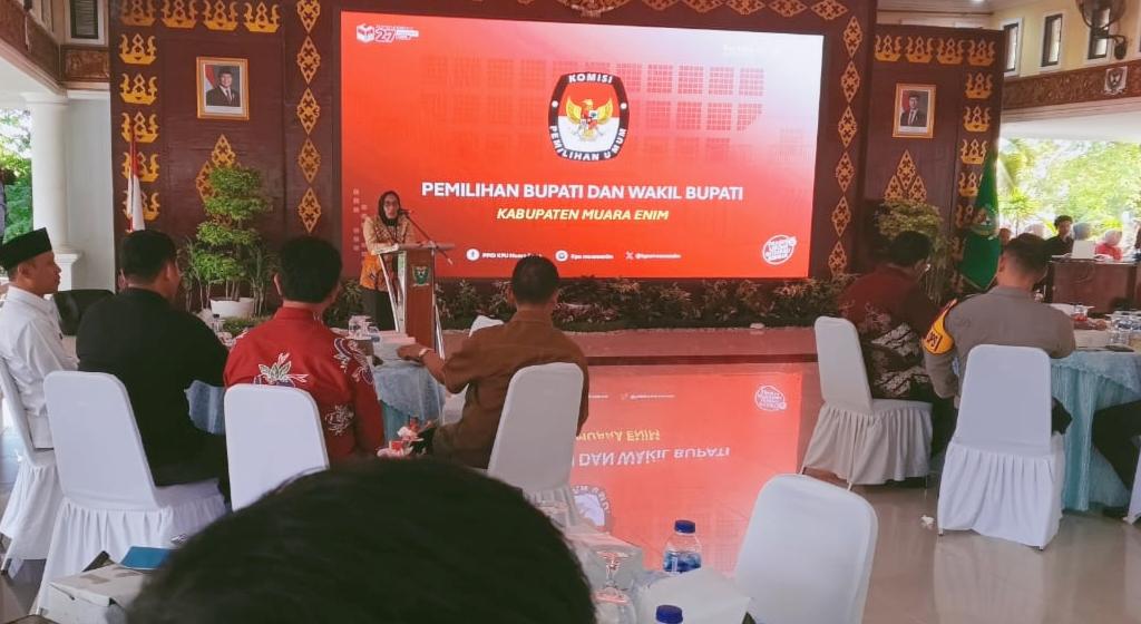 KPU Muara Enim Distribusikan Logistik Pilkada 2024 Secara 2 Tahap ke 956 TPS