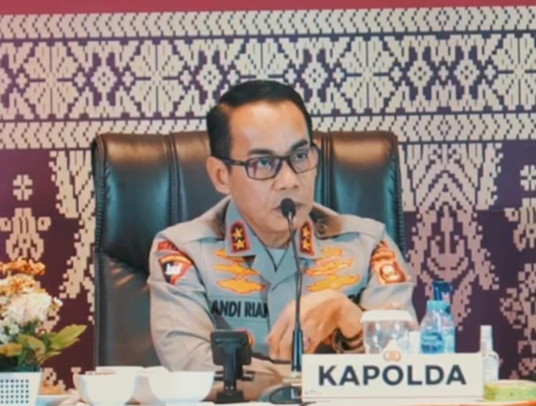 Kapolda-Sumsel-Irjen-Pol-Andi-Rian-R-Djajadi-menegaskan.jpg