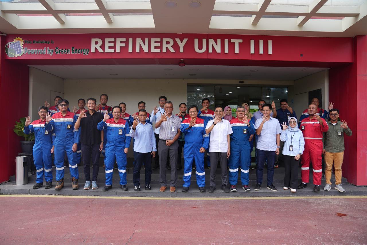 Karyawan-PT-Kilang-Pertamina-Internasional.jpg