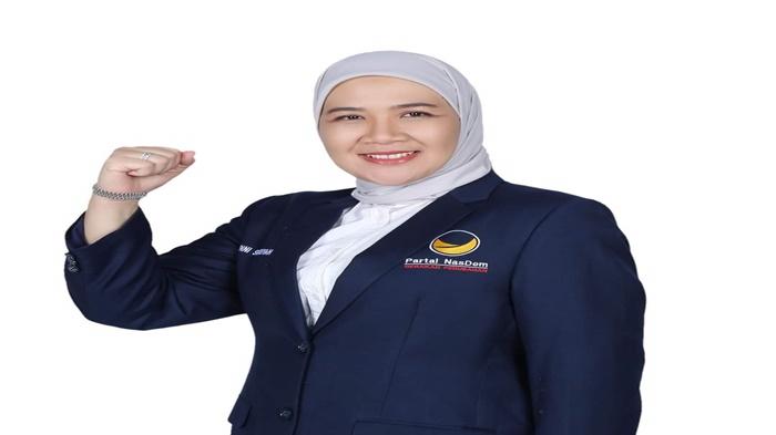 Ketua-DPD-Partai-NasDem-Kota-Pagar-Alam-HjJenni-Sandiah.jpg