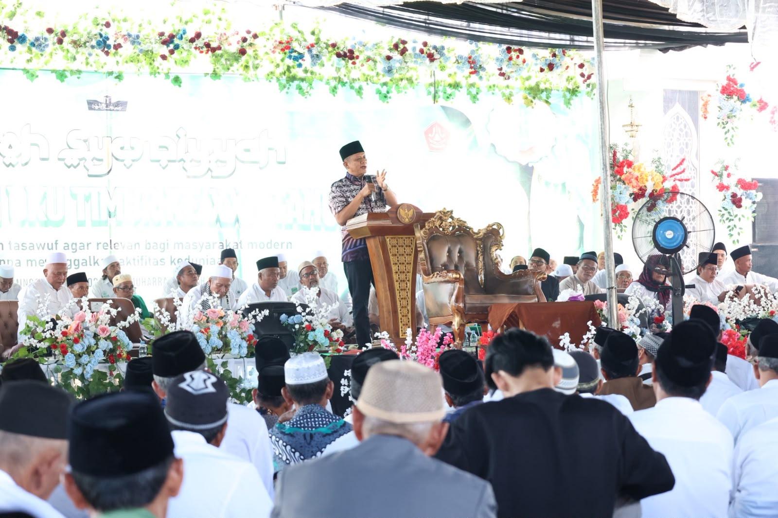 Ribuan Jemaah Hadiri Pengajian Akbar Harlah JATMAN di OKU Timur, Bupati Soroti Pentingnya Tasawuf - Tribunsumsel.com