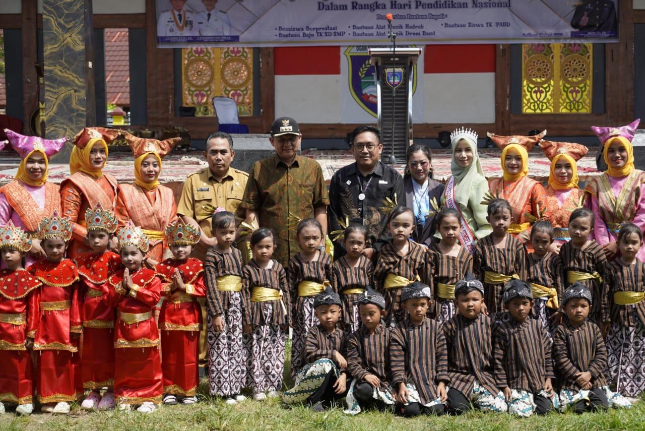 Bupati OKU Timur : Digitalisasi Mampu Membentuk Karakter yang Baik.