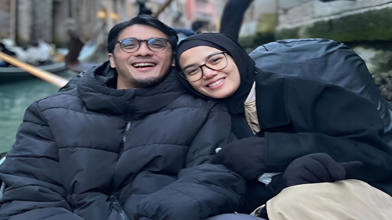 Mengenal-sosok-Herfiza-Novianti-istri-Ricky-Harun-yang-kini-jadi-soro.jpg