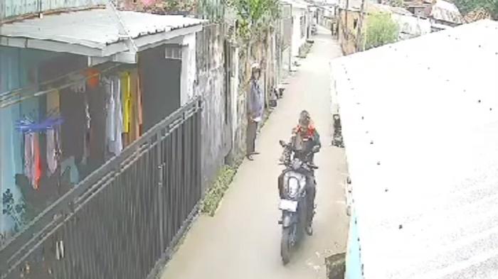 Modus Pesan Banyak, Penipu Bawa Kabur Motor Penjual Donat di Palembang, Korban Dibuat Kebingungan