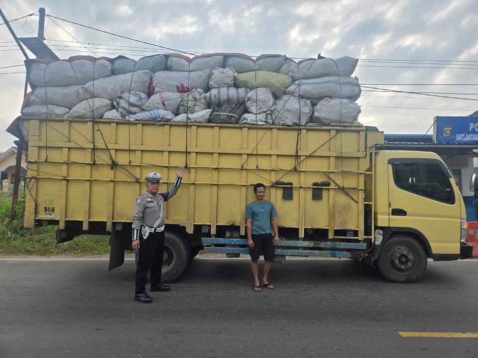 Mulai 14 Juli, Truk ODOL yang Melintas di Jalintim Palembang-Betung Bakal Ditilang dan Dikandangkan