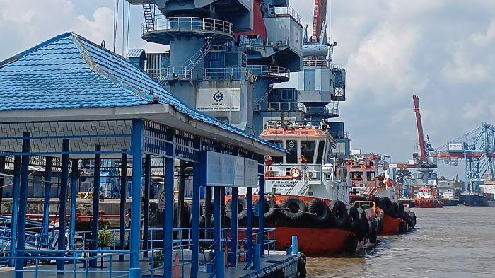 Pelabuhan Boom Baru Palembang Mati Suri, 1.300 Pekerja Bongkar Muat Menjerit Akibat TUKS Ilegal