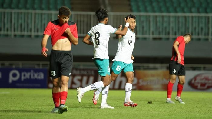Pemain-Timnas-U-17-Indonesia-berselebrasi-mencetak-gol-Palestina-di-kualifikasi-piala-asia-u-17-2023.jpg