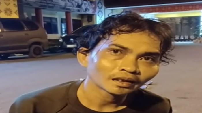 Pemalak-Di-Jembatan-Ampera-Ciut-Ditangkap-Polisi-Minta-Maaf-ke-Warga-Palembang-Saya-Nyesel.jpg