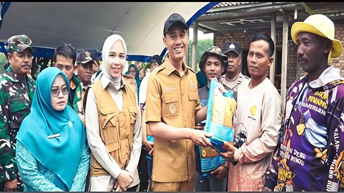Pemerintah-Kabupaten-Ogan-Komering-Ilir-telah-menyalurkan-bantuan-sebanyak-142700.jpg