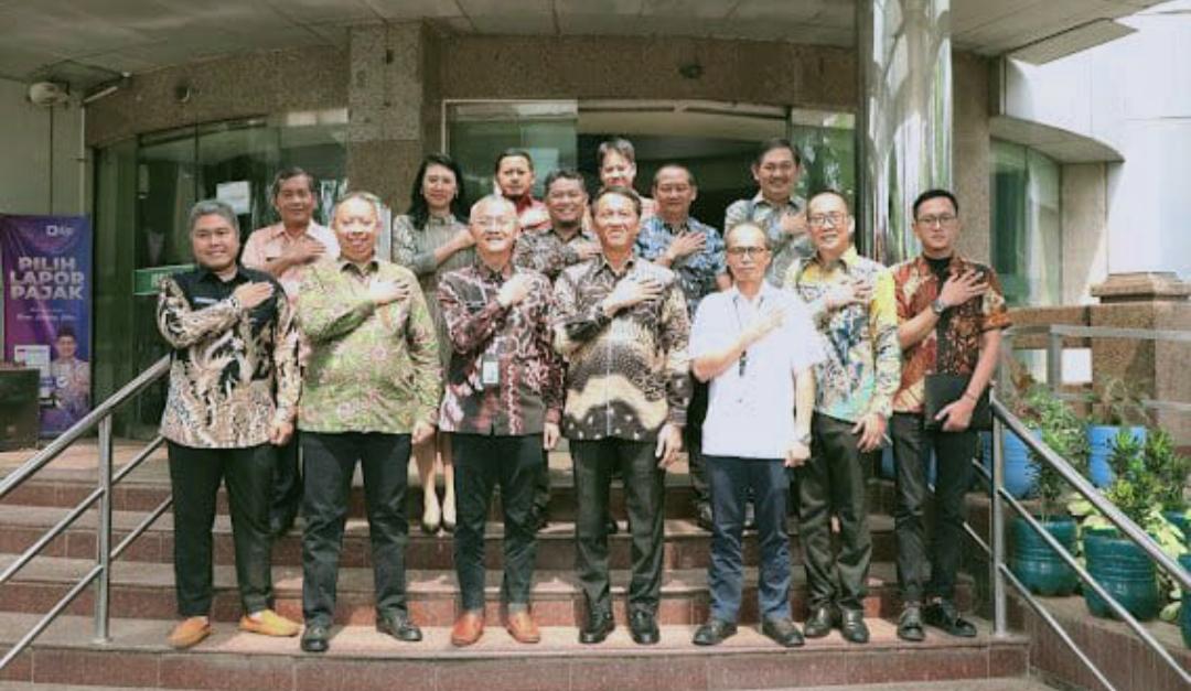 Penjabat-Bupati-OKI-Asmar-Wijaya-saat-beraudiensi.jpg