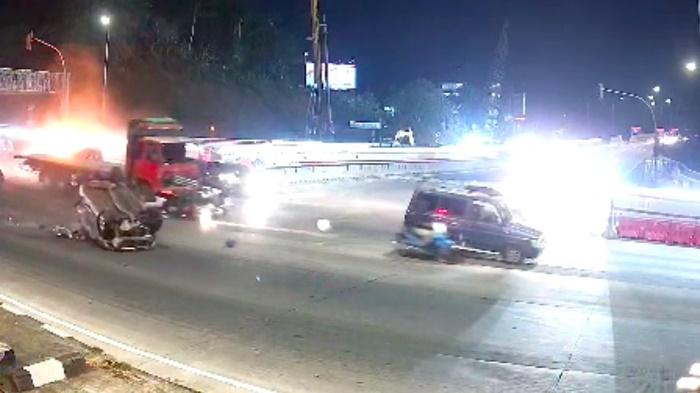 Penyebab-Kecelakan-maut-terjadi-exit-tol-Bawen-Bawen-Kabupaten-Semarang-diduga.jpg