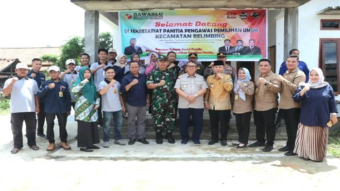 Cek Persiapan Pemilu, Bupati Ingatkan PPK-Panwascam Tegakkan Netralitas dan Hindari Pelanggaran