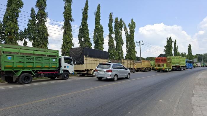 Mahasiswa Keluhkan Antrean BBM Sampai Ganggu Akses ke Kampus Unsri, Pertamina Buka Suara - Tribunsumsel.com