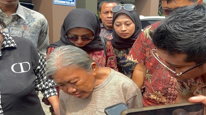 Pihak-kuasa-hukum-Nenek-Elina-berencana-melaporkan-oknu.jpg
