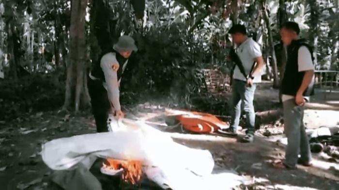 Polisi Bakar Arena Sabung Ayam di Desa Kota Bumi OKI, Pelaku Kabur Tinggal 4 Motor di TKP