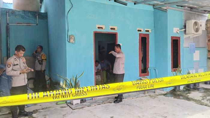 Polisi-Selidiki-Misteri-Wanita-di-Palembang-Tewas-Wajahnya-Tertutup-Sprei-Suami-Korban-Diamankan.jpg
