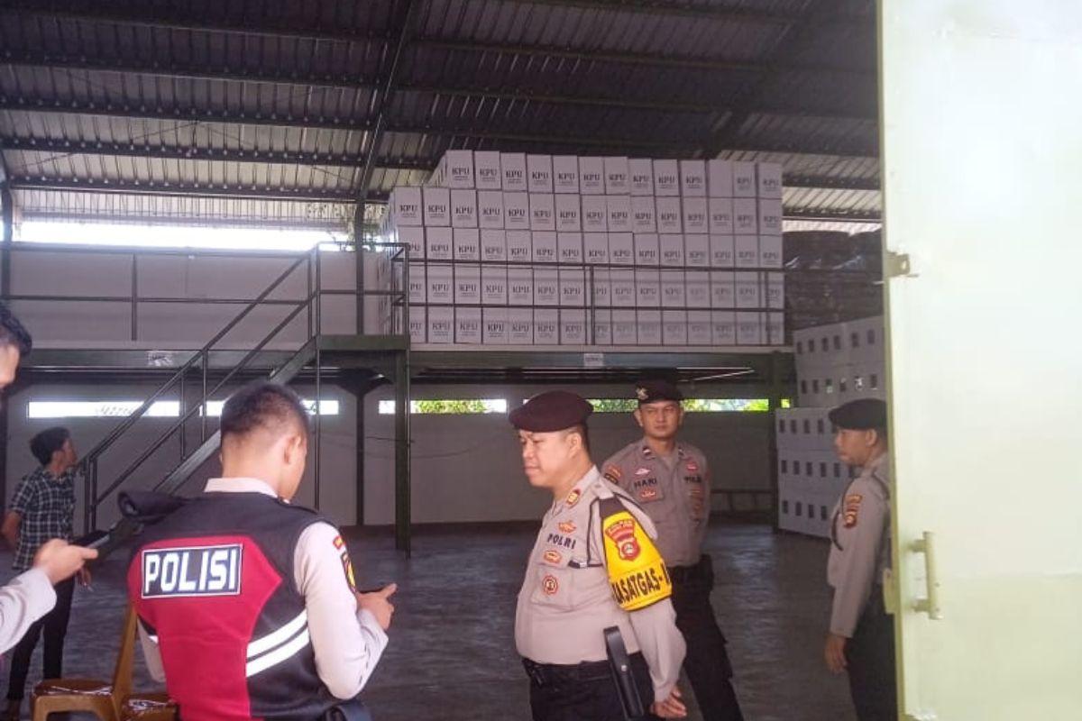 Polres Muara Enim Mulai Perketat Pengamanan Logistik Pada Pilkada Serentak 2024