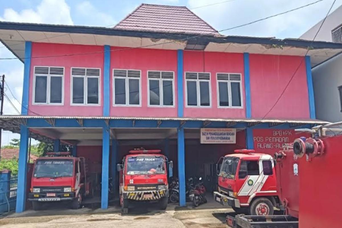 Pos-Pemadam-Kebakaran-Alang-Alang-Lebar-IG-pemadam_palembang.jpg