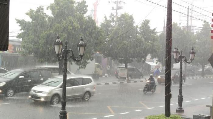Prakiraan Cuaca Sumsel Senin 14 Juli 2024, Palembang Diprediksi Hujan Mulai Siang hingga Malam