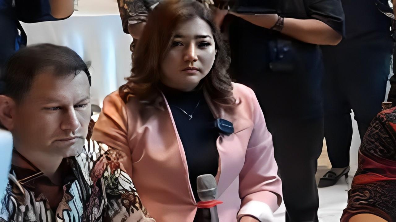 Pratiwi-Noviyanthi-mengucapkan-permintaan-maaf-atas-kegaduhan.jpg
