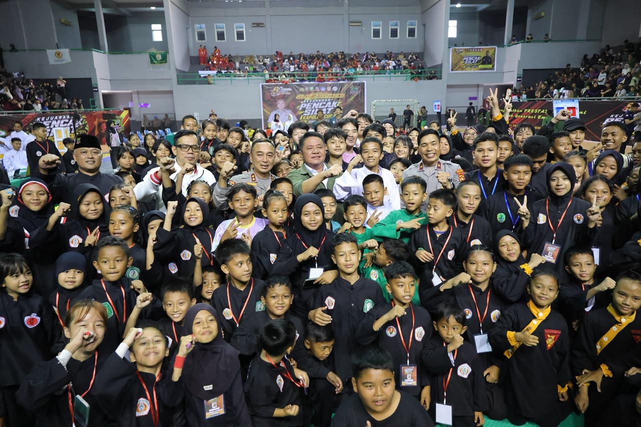Polda Sumsel Gelar Kejuaraan Pencak Silat Terbesar di Sumsel, 1.107 Pesilat Ramaikan Kapolda Cup II - Tribunsumsel.com