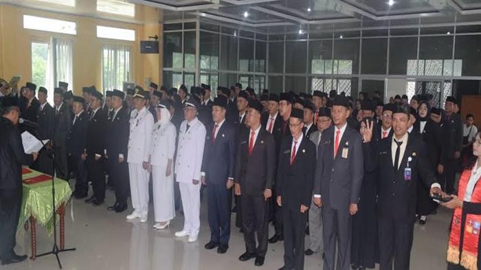 SK-Pelantikan-Dibatalkan-Kemendagri-Pemkab-Muratara-Perjuangkan-Nasib-114-Pejabat-yang-Dilantik.jpg