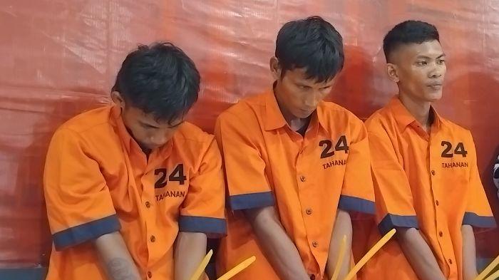 Sadisnya 3 Pembunuh Sopir di Kebun Tebu Ogan Ilir, Dibakar Bersama Truk Karena Mogok, Uang Diambil