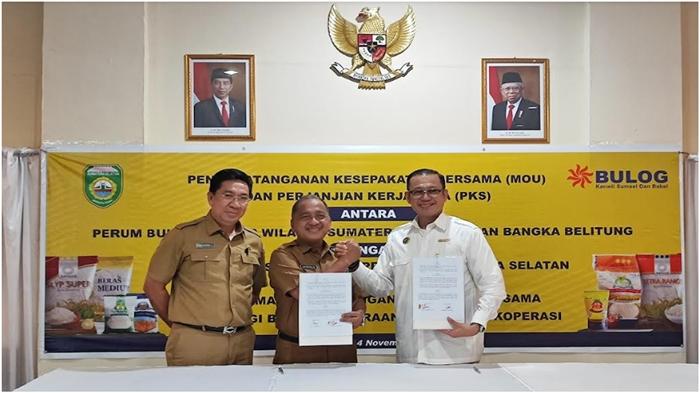 Sebanyak-25-koperasi-di-Sumsel-siap-menyalurkan-beras-bulog-SPHP-5-kg-dan-produk-pangan-lain.jpg