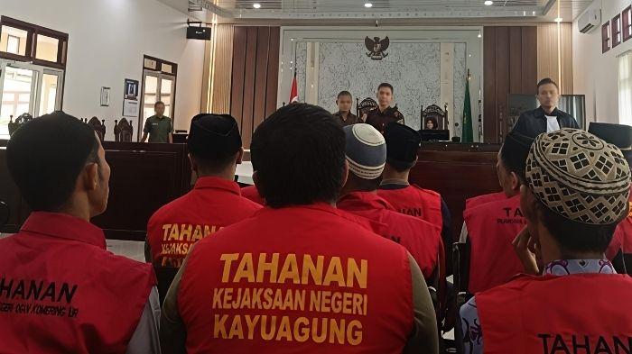 Sidang-Vonis-Pembunuhan-dan-Asusila-Bocah-6-Tahun-di-OKI-Dtiunda-Ibu-Korban-Menangis-Histeris.jpg