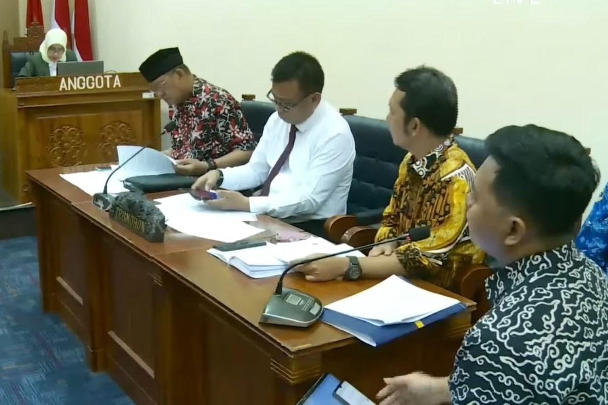 Sidang-sengketa-informasi-terkait-ijazah1.jpg