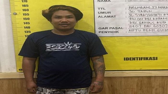 Penggerebekan di Gandus Palembang, Pengedar Narkoba Terciduk Simpan 10 Gram Sabu di Korek Api