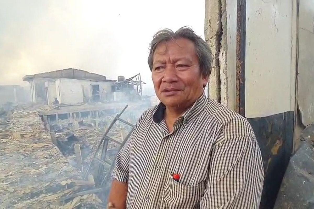 Solihin50-salah-satu-korban-kebakaran-mengungkapkan-rumahnya-turut-hangus-terbakar-di.jpg