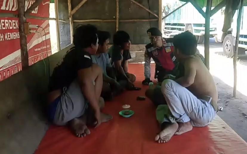 Sopir-di-Indralaya-Ogan-Ilir-Ngeluh-Aksi-Premanisme-Masuk-ke-SPBU-Ada-Pencurian-Hingga-Pemalakan.jpg